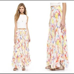 Alice & Olivia Pleated Maxi Skirt in Wave Floral